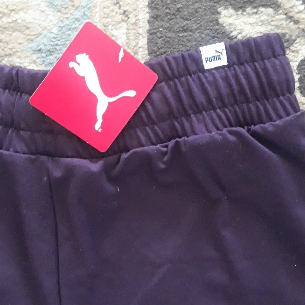 Puma ladies shorts - Picture 9 of 16
